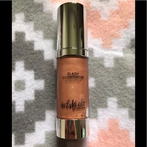 Estee Lauder Estee Edit Flash Illuminator